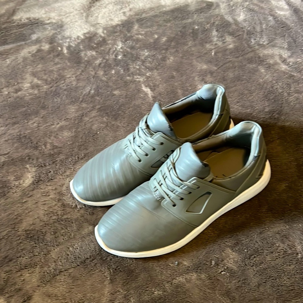 Grey Aldo shoes for men